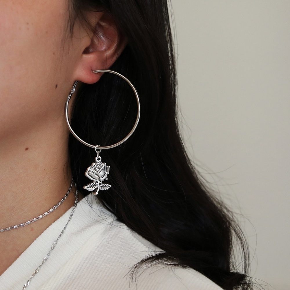 *SWAYZE* Anti-Silver Rose Fashion Hoop Earrings